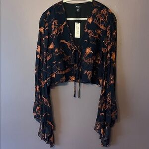 Nasty Gal Black Stallion Ruffle Horse-Print Tie-Front Top with Bell Sleeves NWT